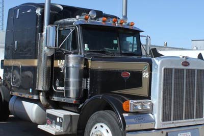 Semi Truck Windshield Replacement in Delaware